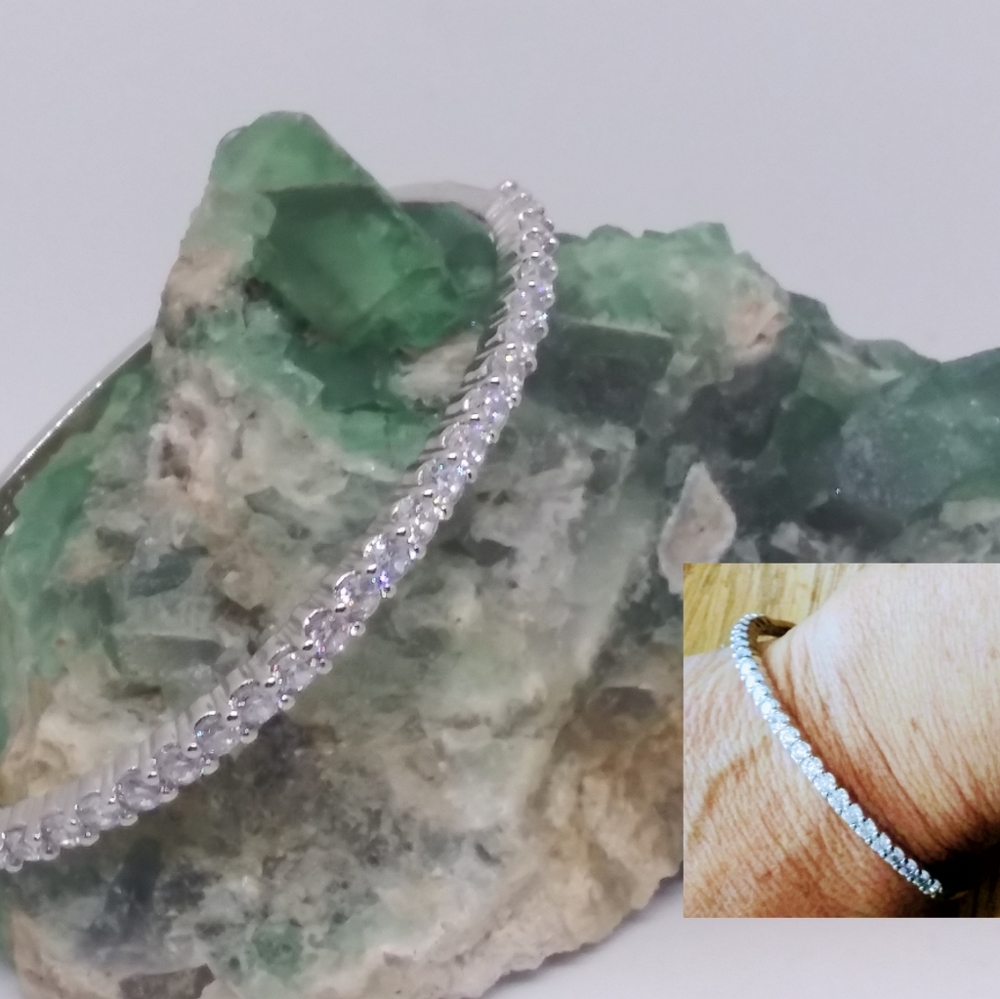 925 Hinged bangle